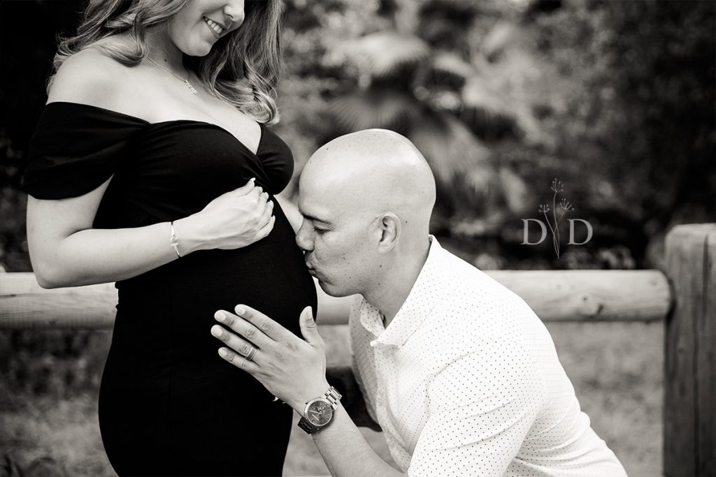 Maternity Photos Kissing the Belly